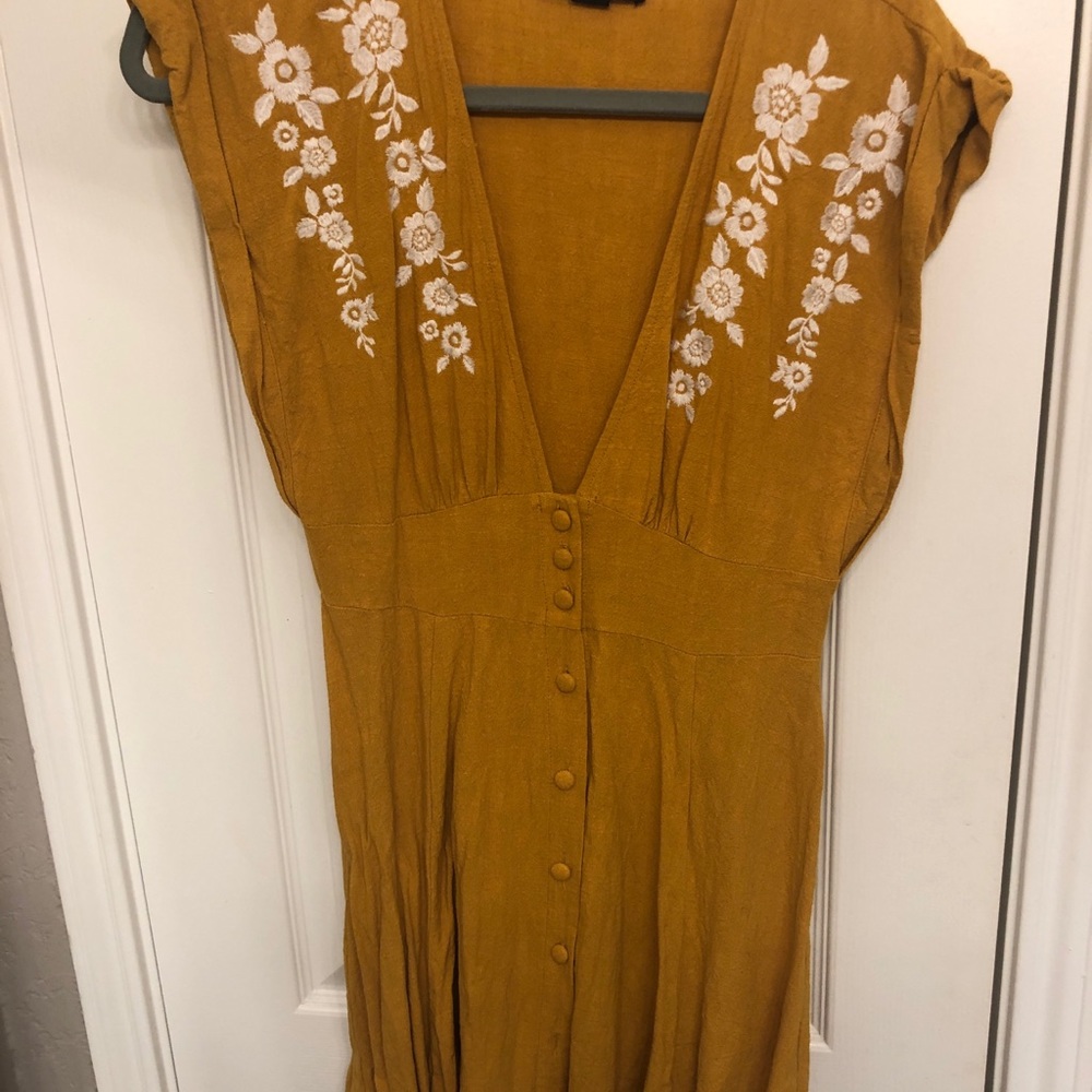 Yellow dress